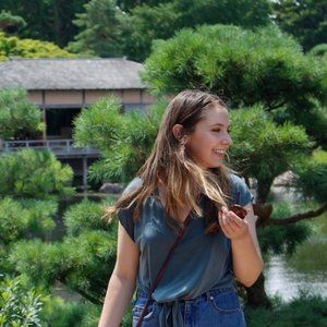 Meet your Posher, Natalie